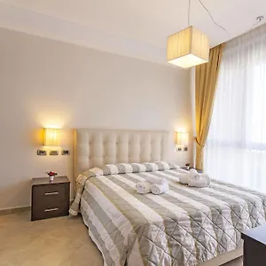 ellenőrizze a rendelkezésre állást