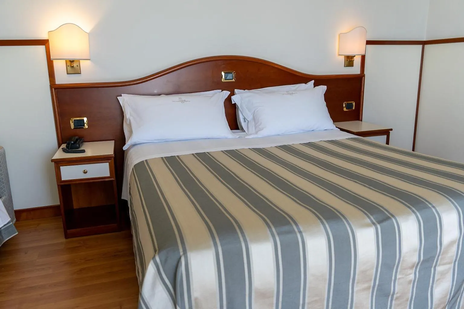 Hotels Vidi Miramare & Delfino Lido di Jesolo 4*,